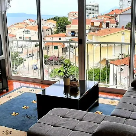 D&e Appartement Makarska