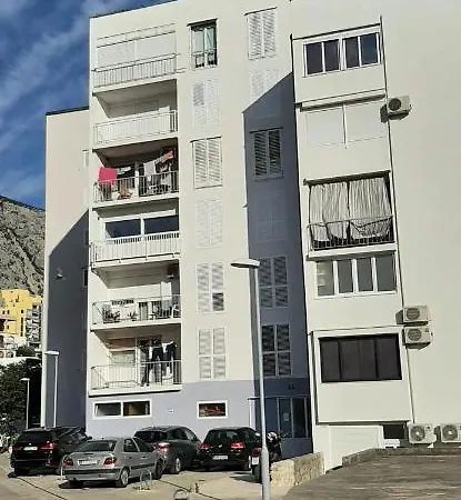 D&e Apartmán *